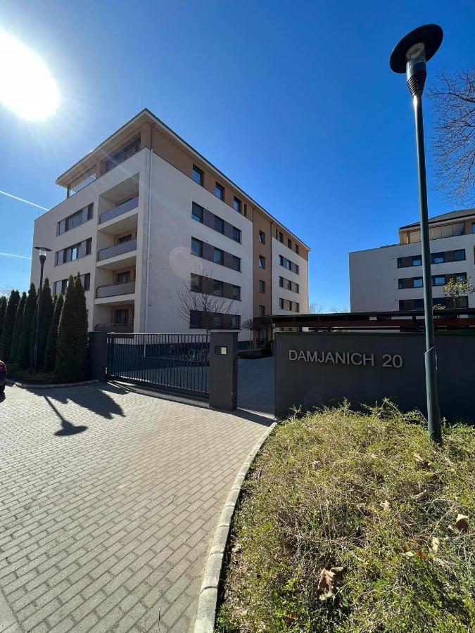 Big Forest Apartman Apartment Debrecen Exterior photo